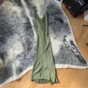 ARITZIA - Wilfred Slip Dress